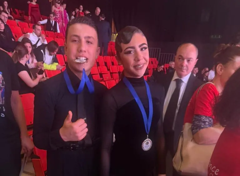 Due giovani casertani trionfano alla competizione internazionale di danza
