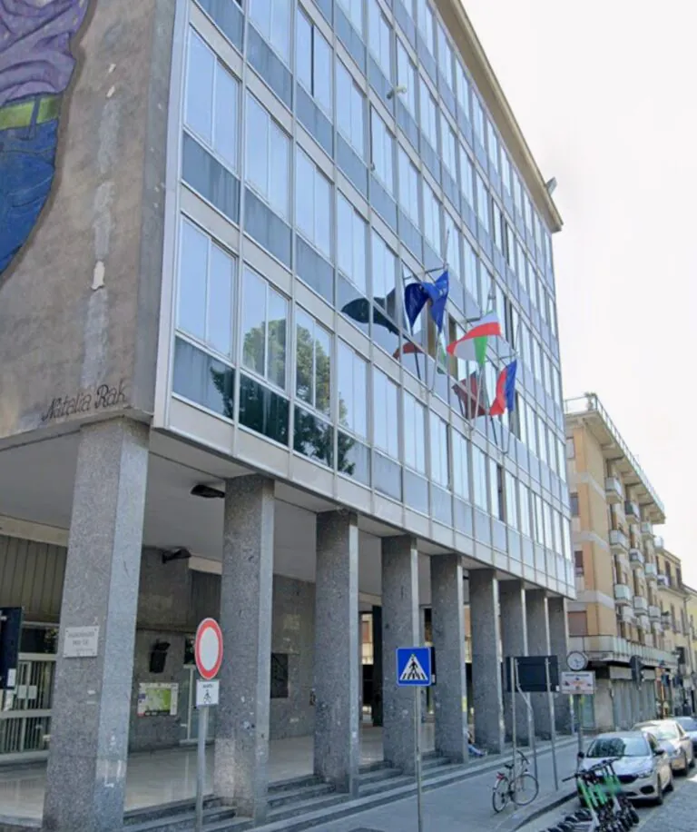 Guasto alla cabina del Municipio, chiusi gli uffici comunali