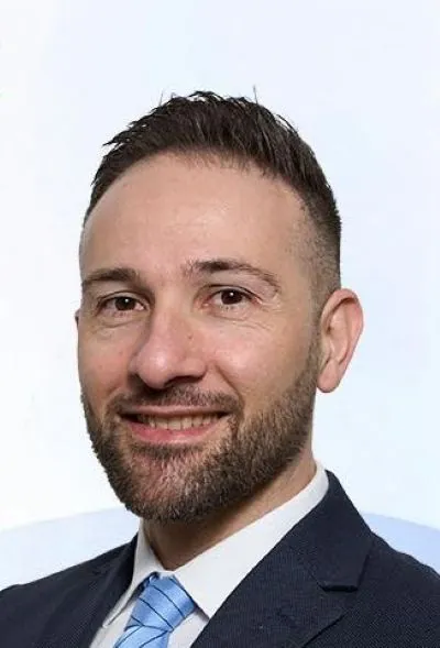 “L’altra scelta”: Saccone si candida a consigliere al fianco di Vigliotti