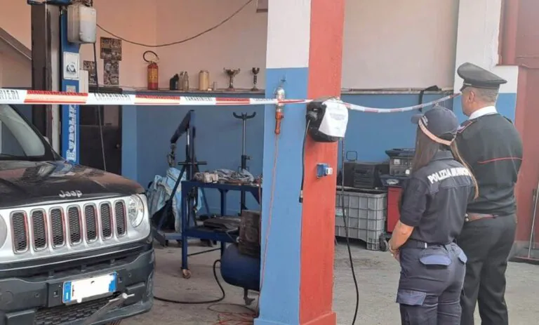 Officina sotto sequestro dopo blitz dei militari