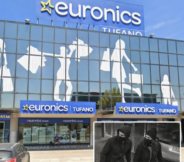 Colpo allo store di elettronica del centro commerciale, coppia nei guai