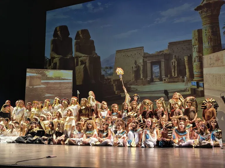 I piccoli studenti del Compresivo al San Carlo per mettere in scena l’Aida