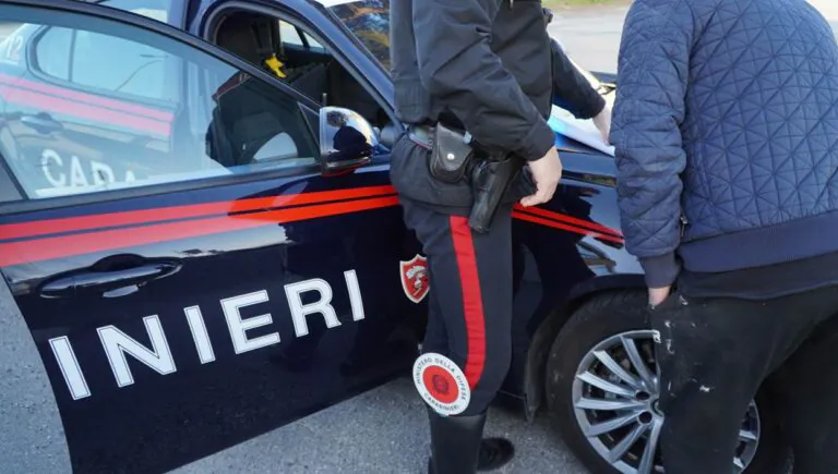 Viola le misure dell’affidamento terapeutico, 26enne in manette