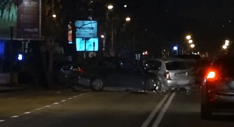 Brutto incidente nei pressi di noto bar, ci sono feriti