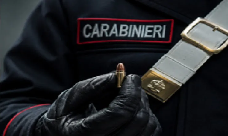 Proiettile davanti alla sede della società partecipata, indaga l’Arma
