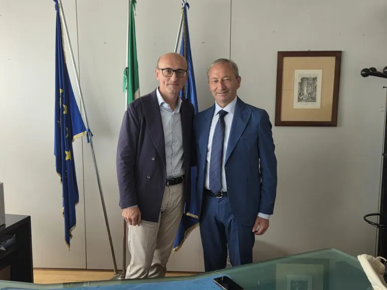 Pirozzi non si ferma più: incontro con il vicepresidente della Regione. Due dossier sul tavolo