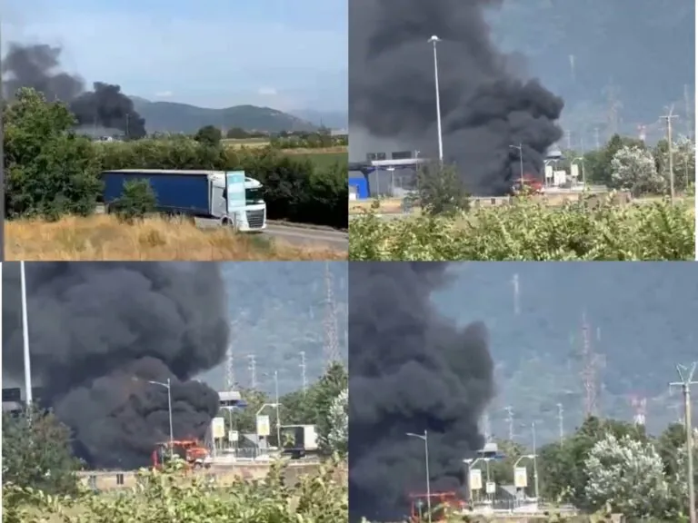 Camion a fuoco nei pressi del nuovo svincolo autostradale, disagi al traffico