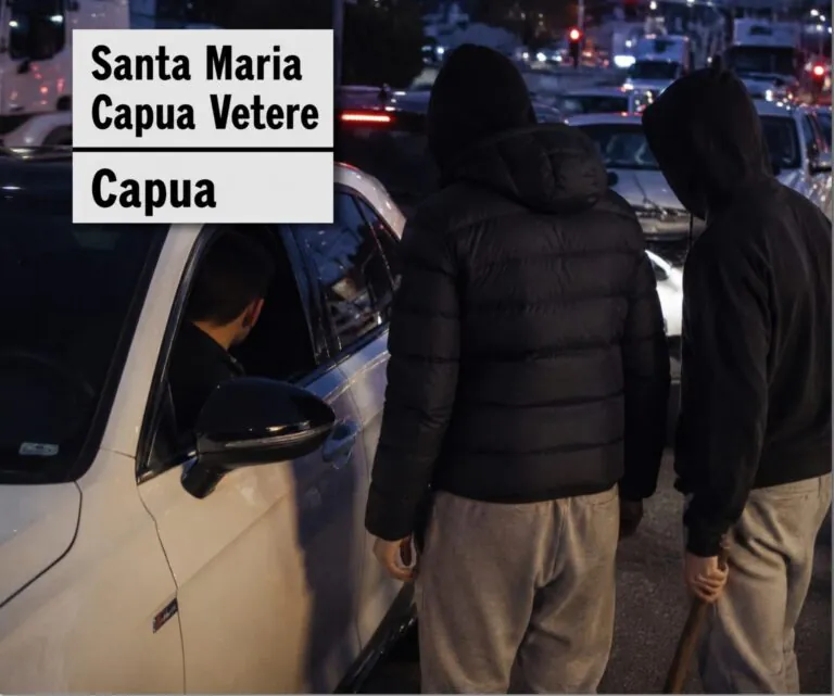 Giovane aggredito in auto davanti ad automobilisti, choc sulla Nazionale