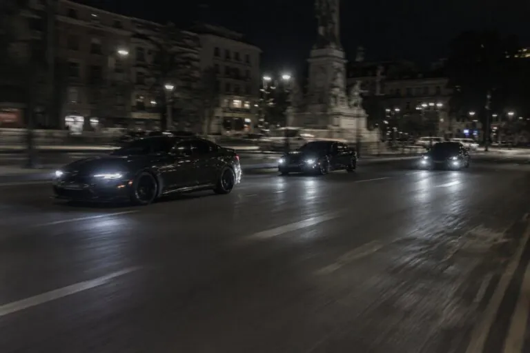 Auto sospette avvistate nei pressi della piazza: “Fate attenzione”