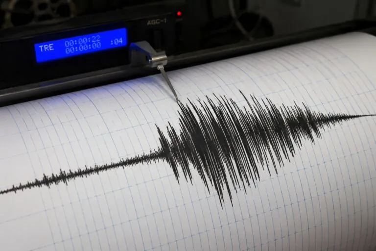 Forte scossa di terremoto: trema il sud Italia