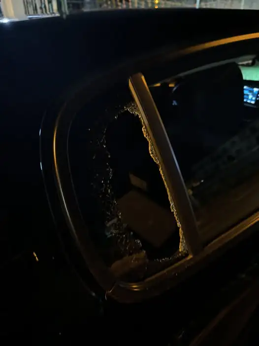 Emergenza furti: assaltano auto mentre il proprietario è via