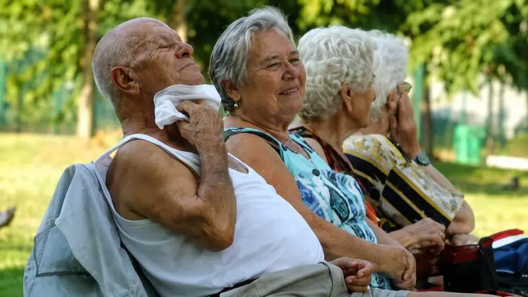 Emergenza caldo, la Giunta approva il piano comunale per anziani e persone fragili