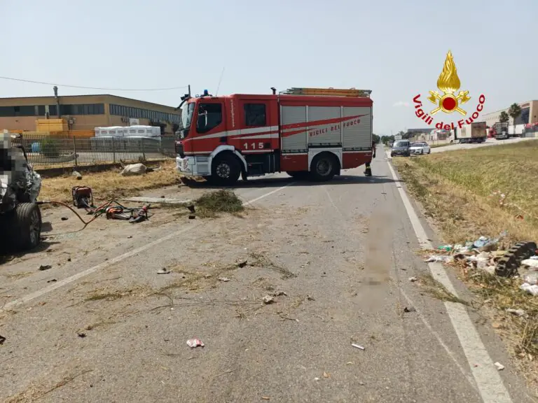 Tragico scontro sulla Statale, 2 morti e un ferito