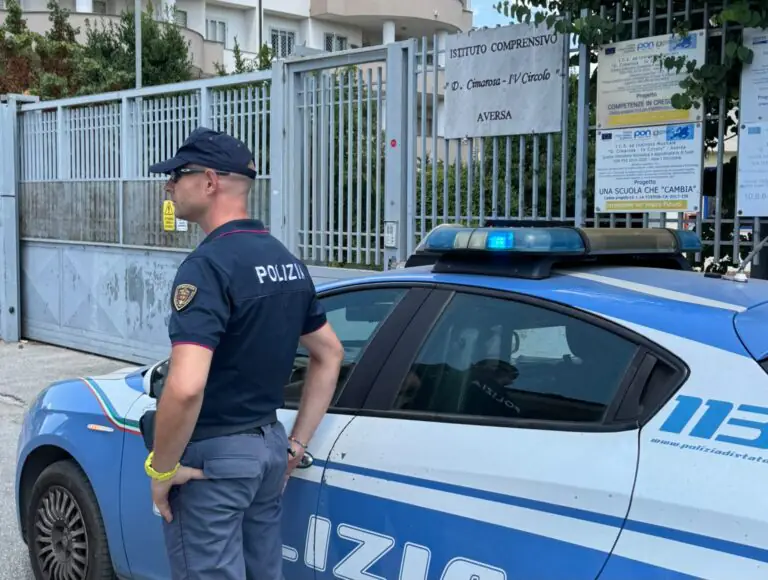 Sventato furto a scuola, preso dopo inseguimento