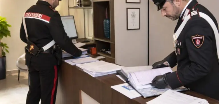 Inchiesta sull’ex sindaco, carabinieri nel parco acquatico a caccia di documenti