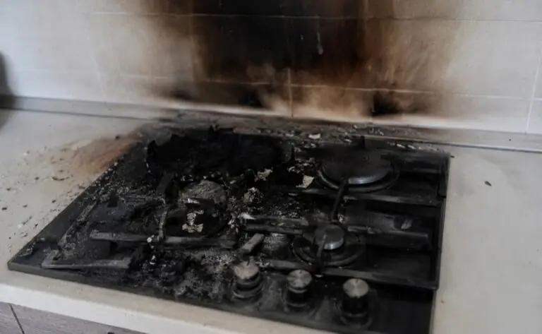Fiammata in cucina dopo una fuga di gas: dramma per 40enne