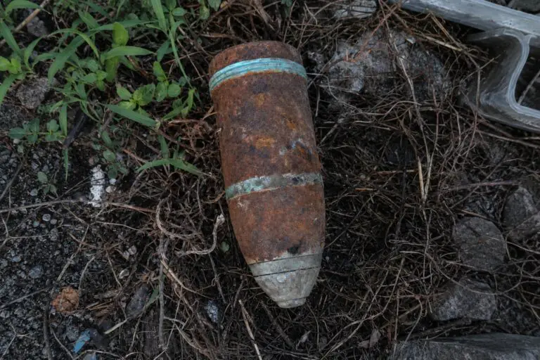 Ordigno bellico trovato nella valle: arrivano artificieri