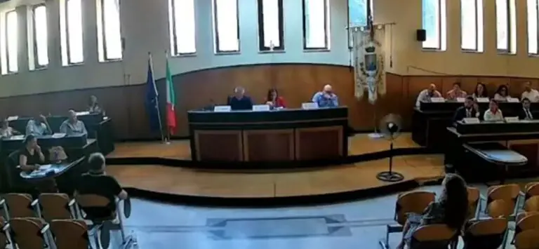 Consiglieri si dimettono insieme al sindaco, già nominato il nominato il successore