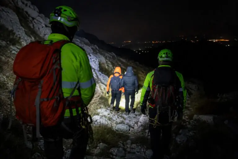 Escursionisti si perdono sul monte, interviene Soccorso Alpino