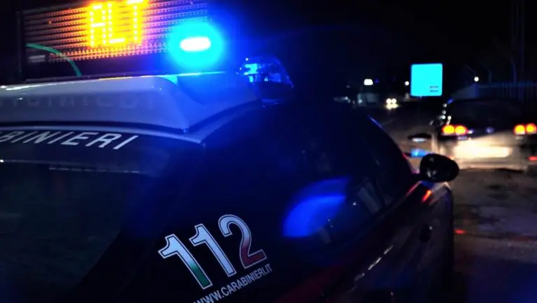 Controlli straordinari sul territorio, quattro persone beccate con droga