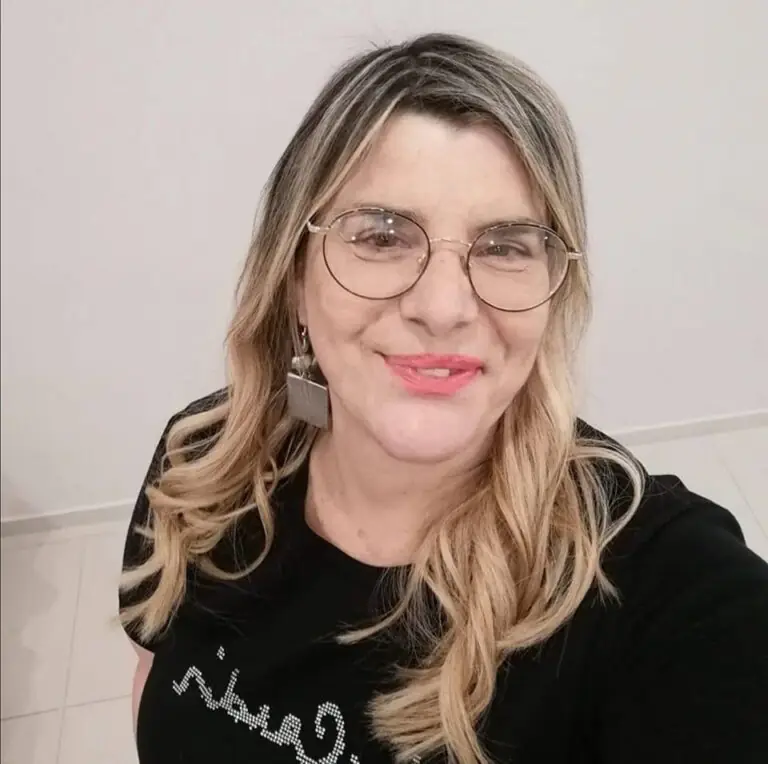 Scuola in lutto per Silvana: muore stimata dirigente