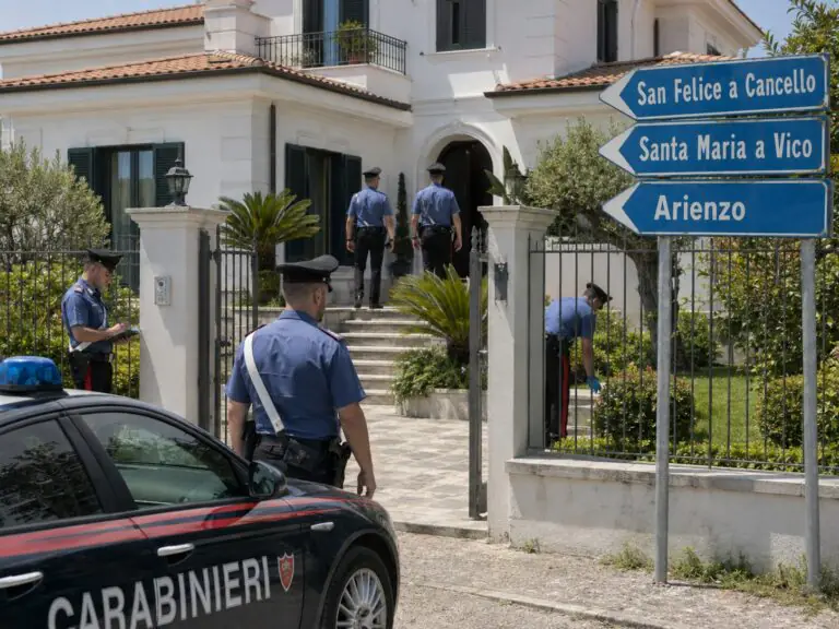 Blitz antidroga dei carabinieri nella frazione, casa passata al setaccio