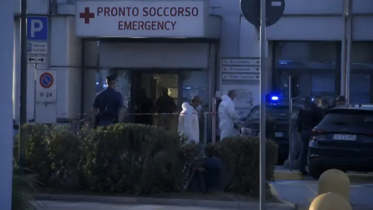 Spari al pronto soccorso dopo arresto, agente indagato per tentato omicidio
