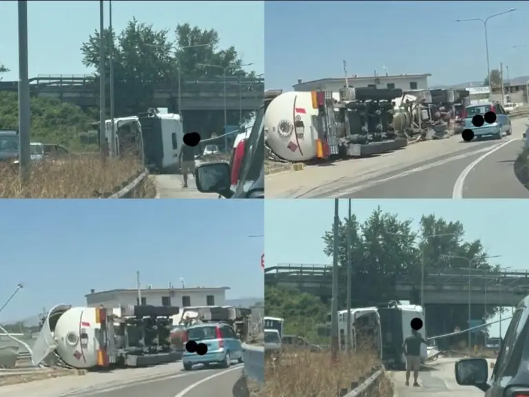 Autocisterna si ribalta nella frazione, abitazioni evacuate