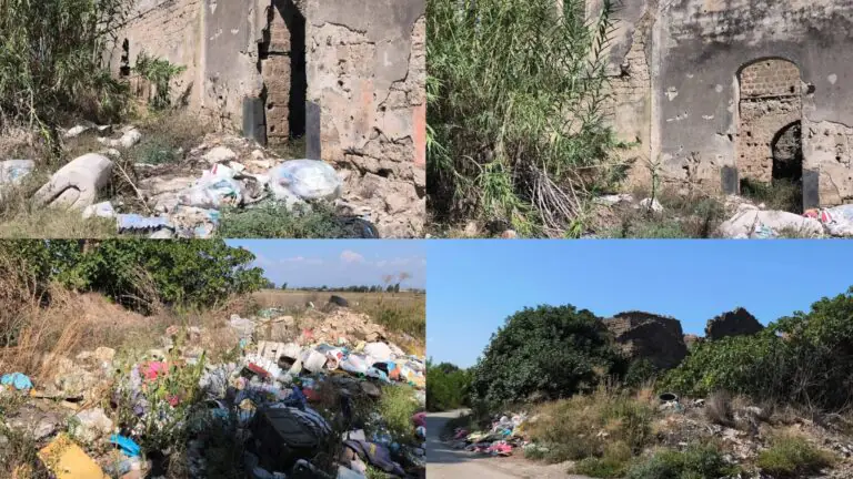 Abbandonano rifiuti e danno loro fuoco vicino all’ex chiesa