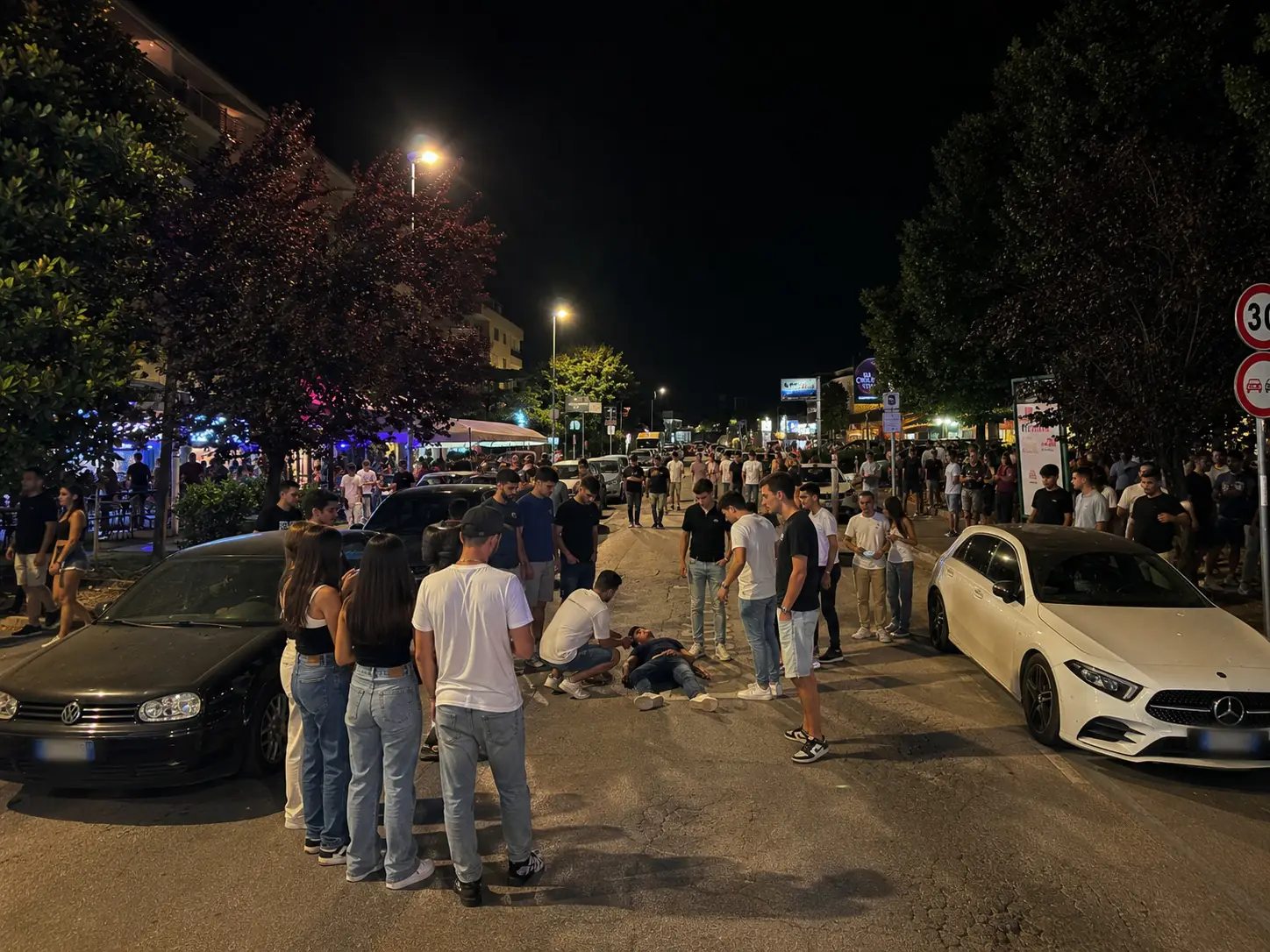 ragazzi coinvolti nell'aggressione ad aversa