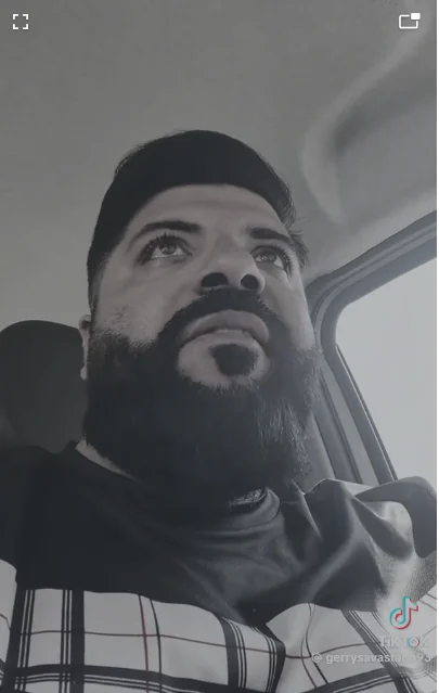 Mondragone, l’ambulante si scusa su TikTok: «Le mie parole sono state fraintese»