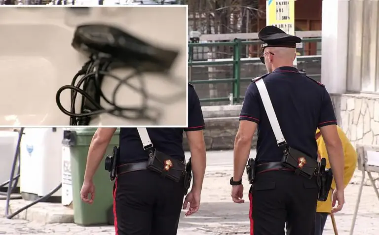 Spacca il phon sulla testa della moglie e fugge: arrestato 43enne pregiudicato