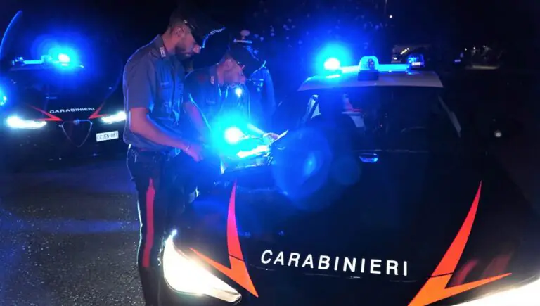 Controlli ad alto impatto: 41enne fermato dopo un furto e 3 persone beccate con droga