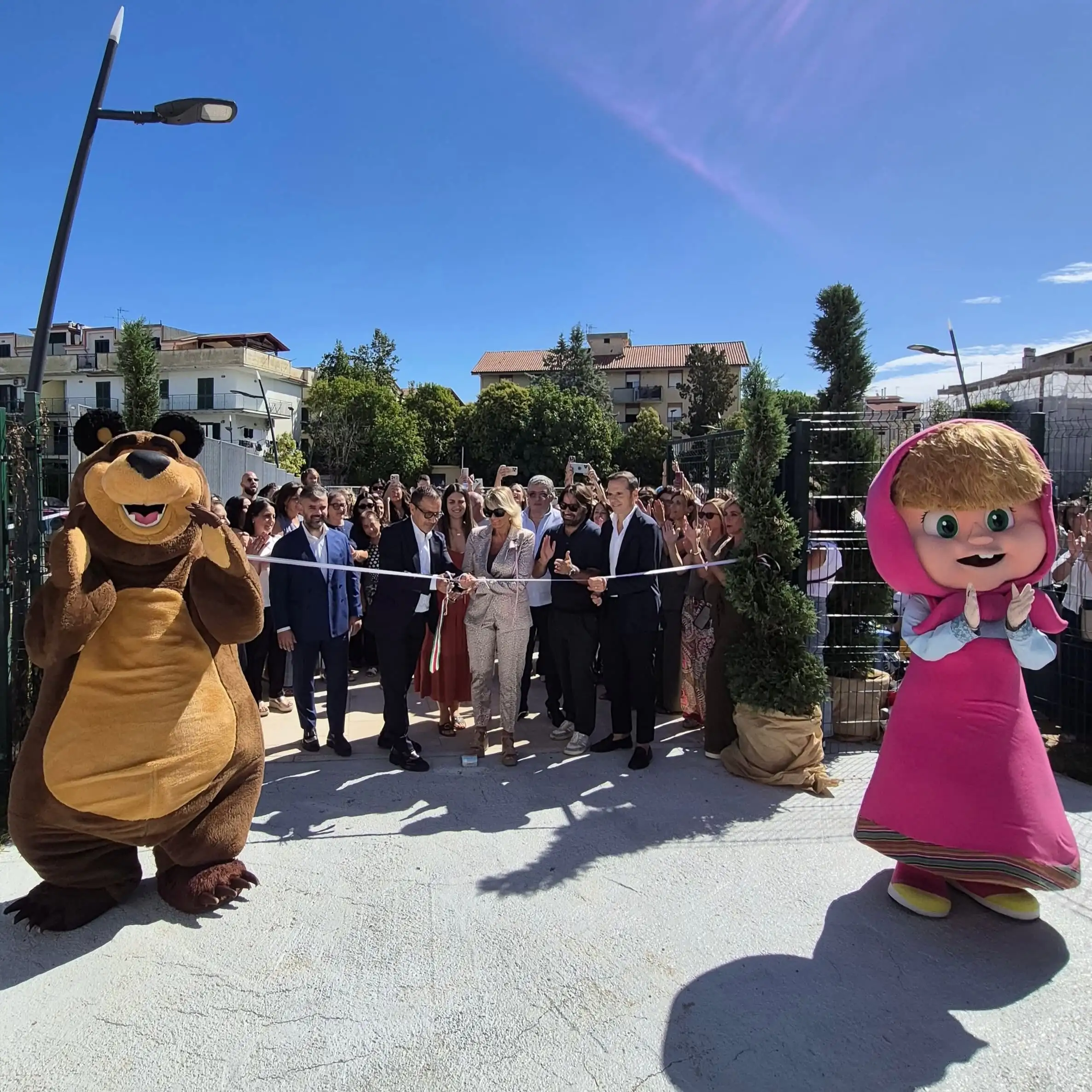 Inaugurazione del nuovo polo scolastico dell’Istituto De Amicis a Succivo