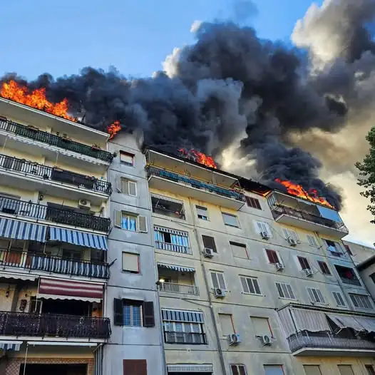 incendio melito evacuata la scuola de curtis