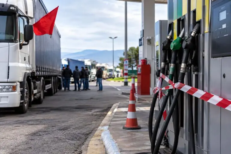 Caro carburanti, Petracca attacca il Governo: «In ritardo e aiuti insufficienti, pagano imprese e famiglie»