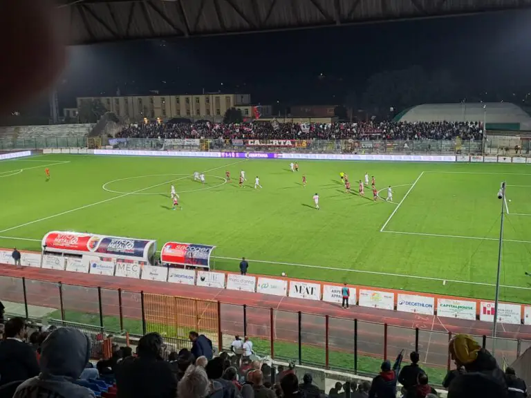 Un’ottima Casertana sfiora l’impresa con i blasonati ‘galletti’