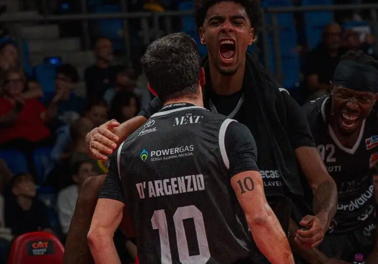 Pesaro contro Juvecaserta: i bianconeri perdono con onore dopo grande spettacolo